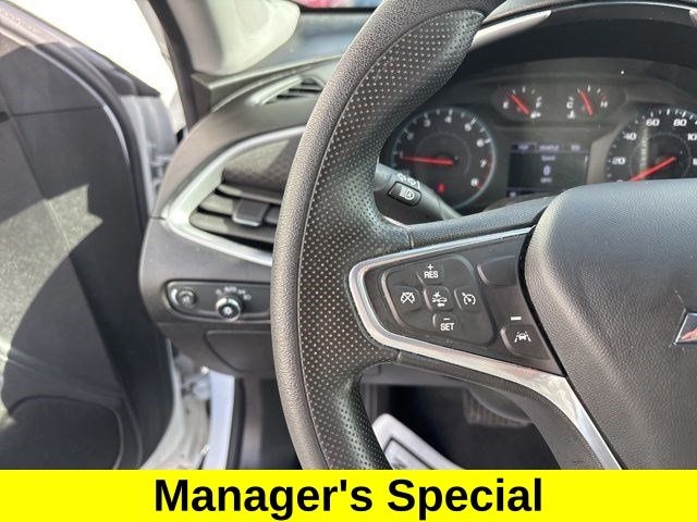 Chevrolet Malibu  2023