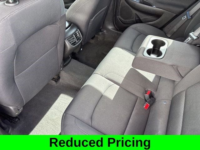 Chevrolet Malibu  2023