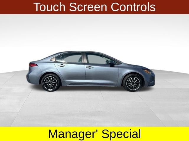 Toyota Corolla LE 2022