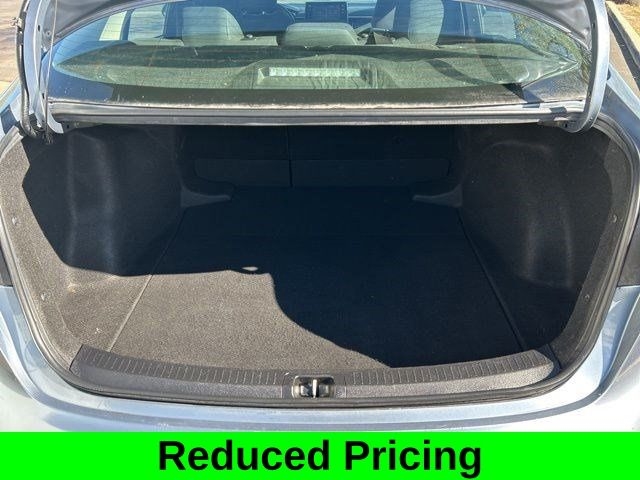 Toyota Corolla LE 2022