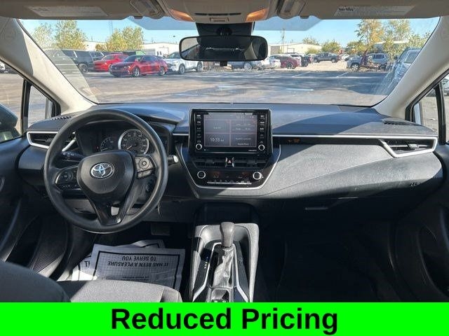 Toyota Corolla LE 2022