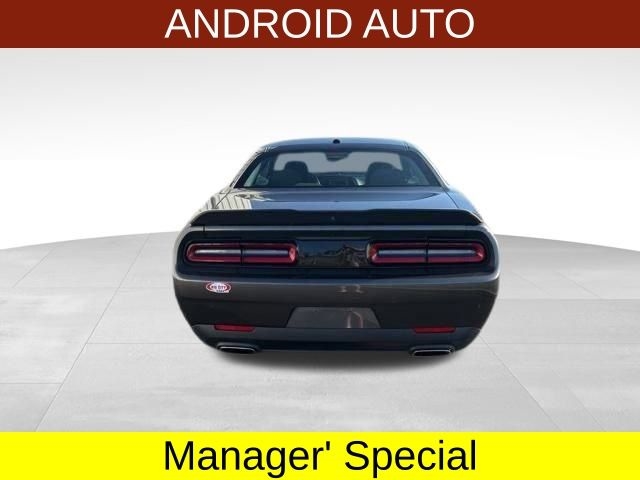 Dodge Challenger SXT 2022