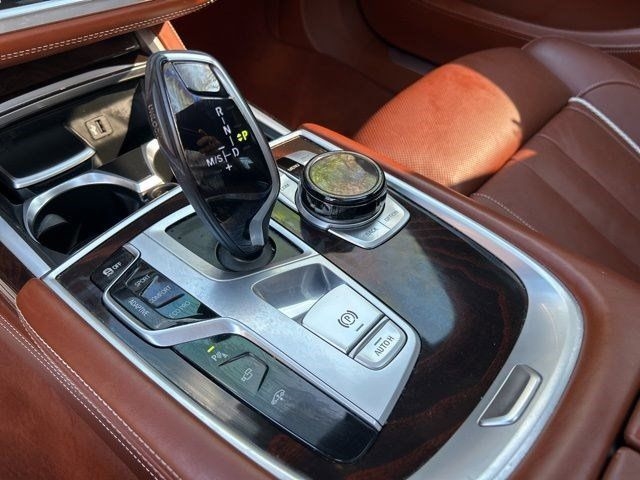 BMW 7 Series  2019 BMW 7 Series  2019