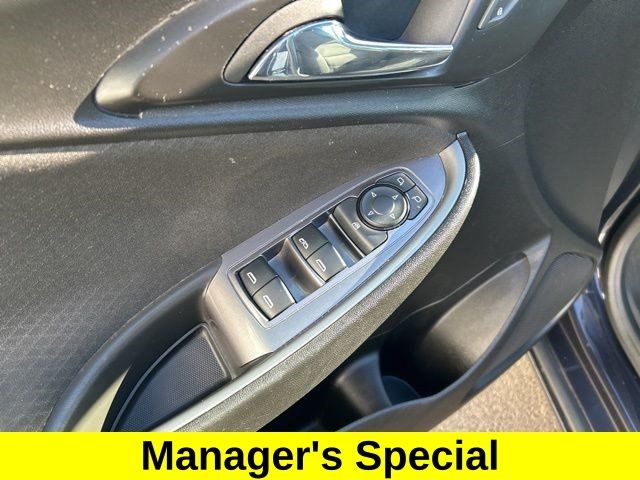 Chevrolet Malibu  2023