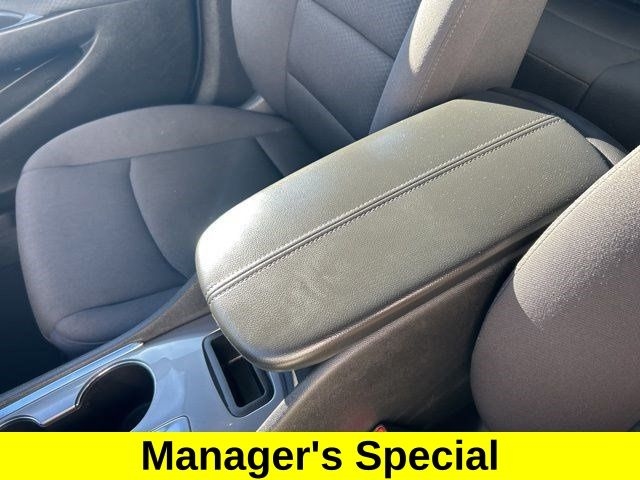 Chevrolet Malibu  2023