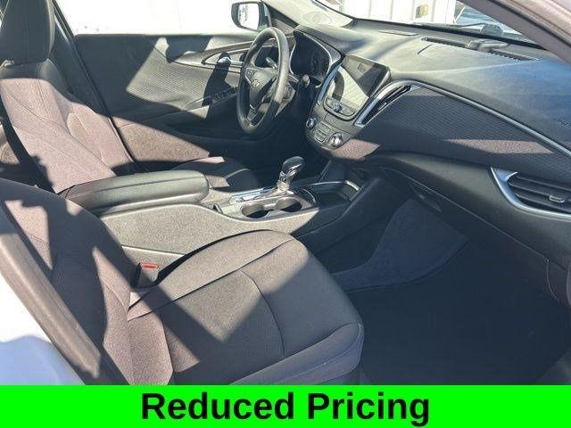 Chevrolet Malibu  2023