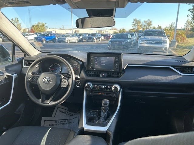 Toyota RAV4 XLE AWD 2022