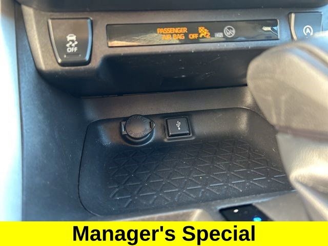 Toyota RAV4 XLE AWD 2022