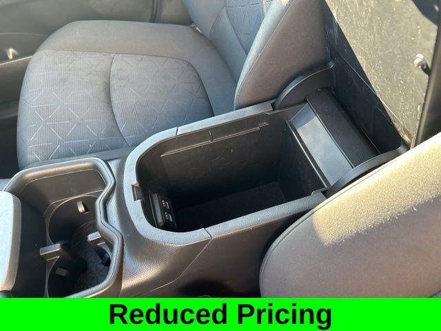 Toyota RAV4 XLE AWD 2022