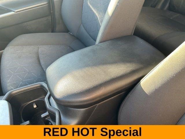 Toyota RAV4 XLE AWD 2022