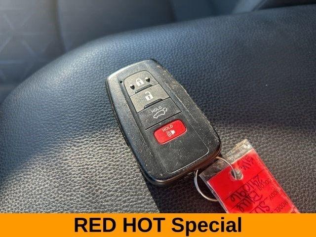 Toyota RAV4 XLE AWD 2022