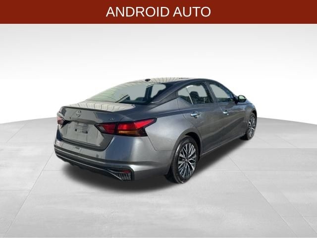 Nissan Altima 2.5 SV 2024