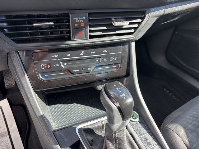 Volkswagen Jetta  2025