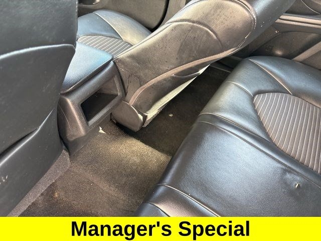 Toyota Camry SE 2020