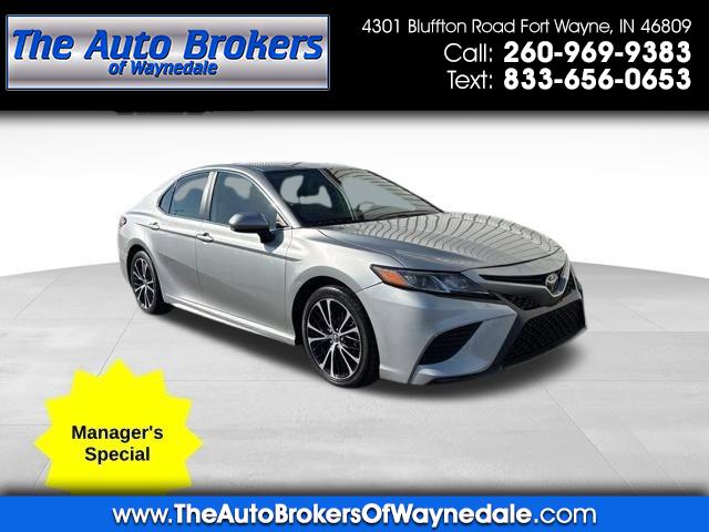 2020 Toyota Camry SE