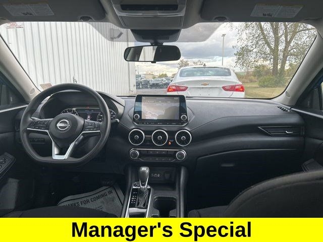 Nissan Sentra SV 2024