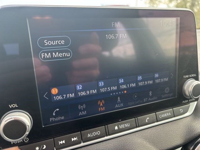 Nissan Sentra SV 2024