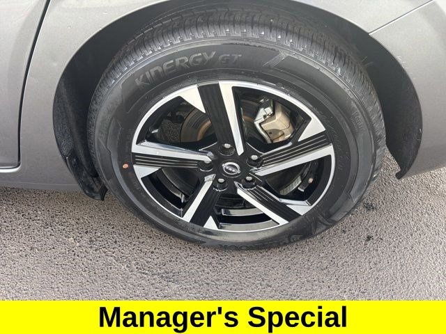 Nissan Sentra SV 2024