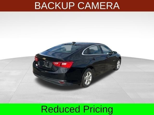 Chevrolet Malibu  2021