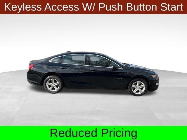 Chevrolet Malibu  2021