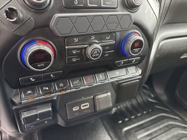 Chevrolet Silverado 1500 LT Double Cab 4WD 2020