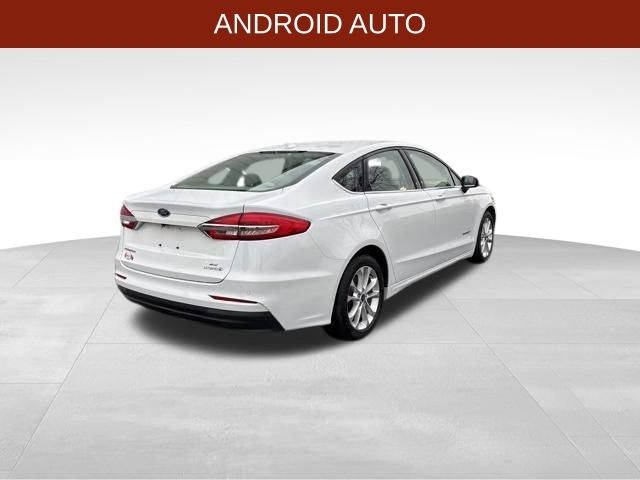 Ford Fusion Hybrid SE 2019