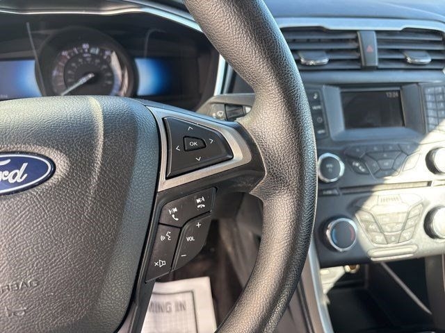 Ford Fusion Hybrid S 2018