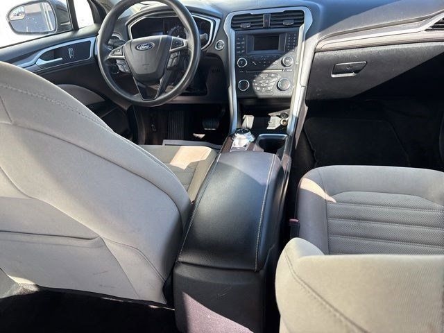 Ford Fusion Hybrid S 2018