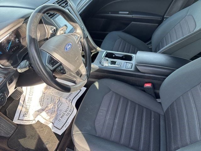 Ford Fusion Hybrid SE 2020