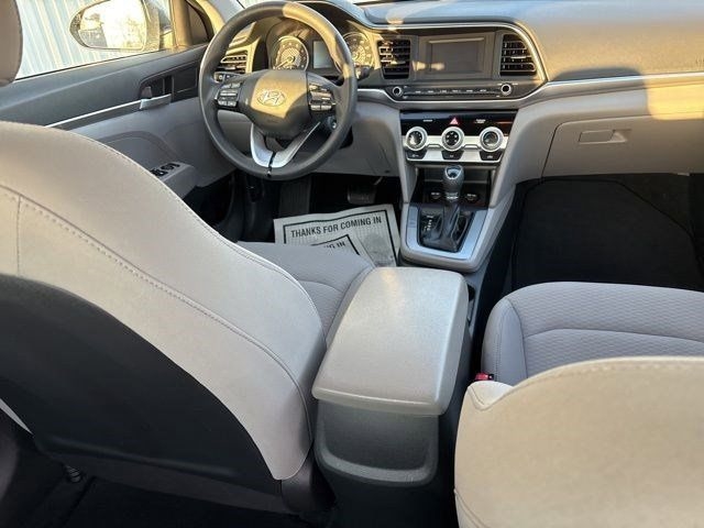 Hyundai Elantra SE 2019