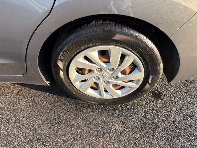 Hyundai Elantra SE 2019