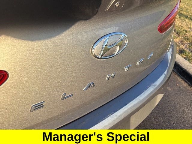 Hyundai Elantra SE 2019