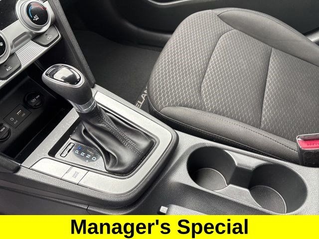 Hyundai Elantra SE 2019