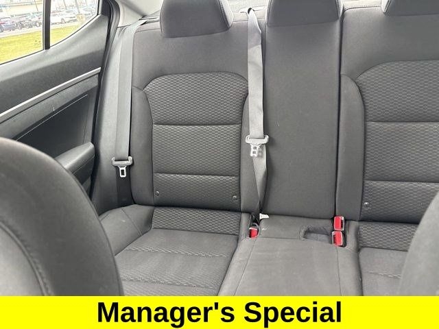 Hyundai Elantra SE 2019