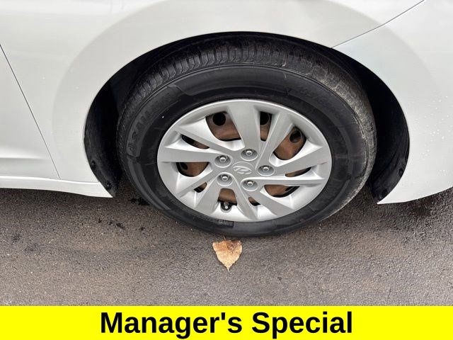 Hyundai Elantra SE 2019