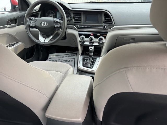 Hyundai Elantra SE 2019