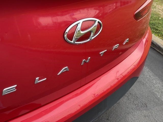 Hyundai Elantra SE 2019