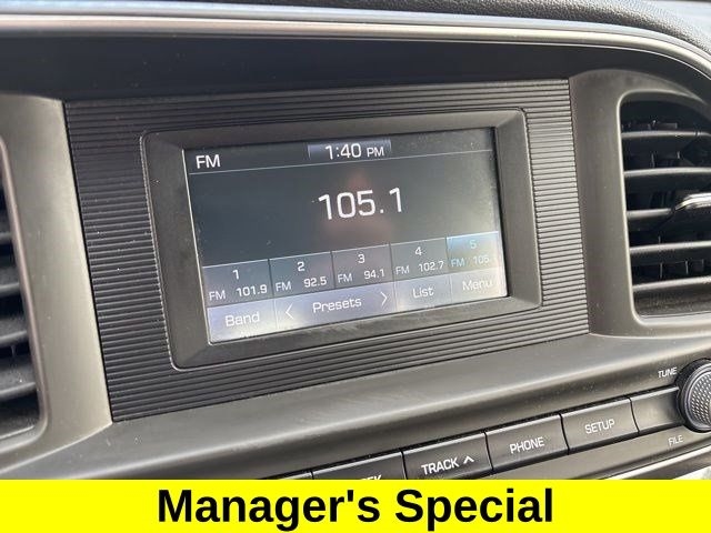 Hyundai Elantra SE 2019