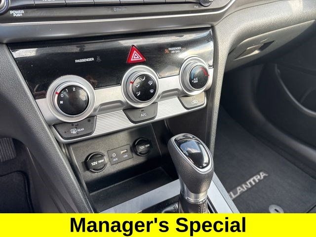 Hyundai Elantra SE 2019