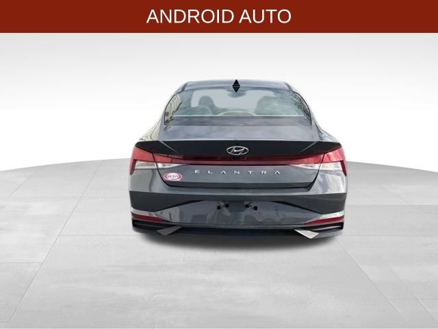 Hyundai Elantra SEL 2023