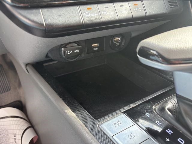 Hyundai Elantra SEL 2023