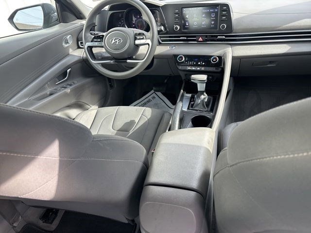 Hyundai Elantra SEL 2023