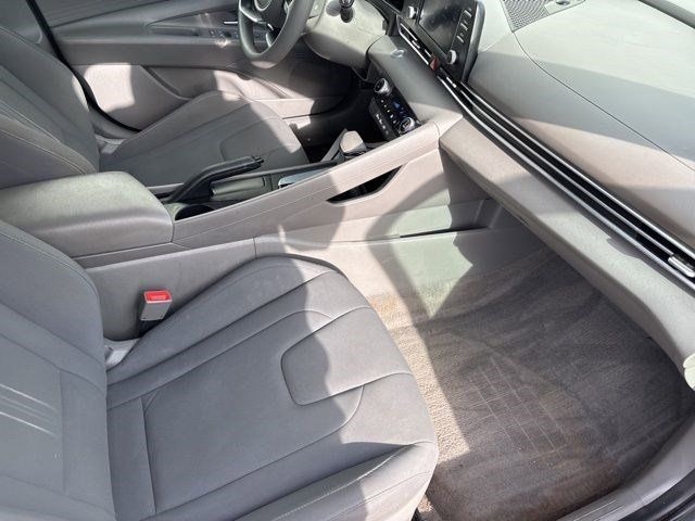 Hyundai Elantra SEL 2023