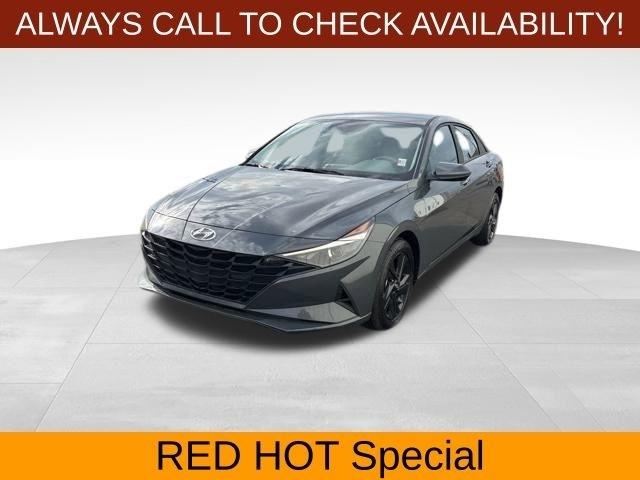 Hyundai Elantra SEL 2023