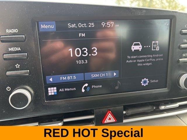 Hyundai Elantra SEL 2023