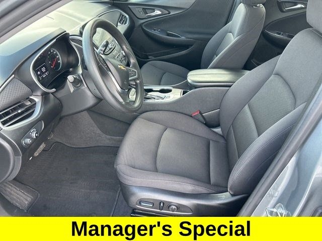 Chevrolet Malibu  2023