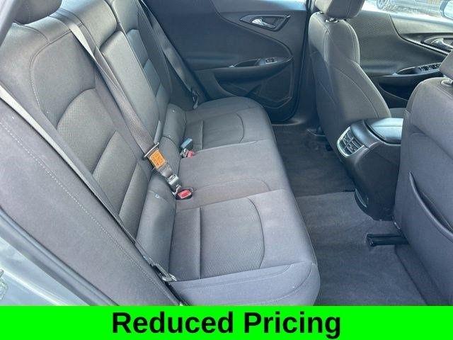 Chevrolet Malibu  2023