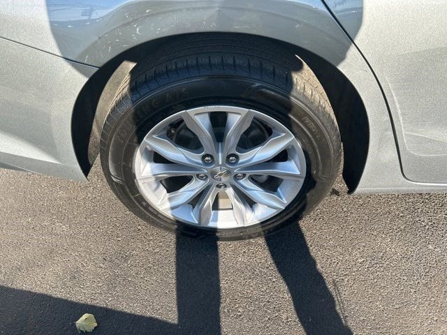 Chevrolet Malibu  2023