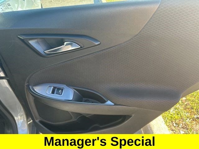 Chevrolet Malibu  2023