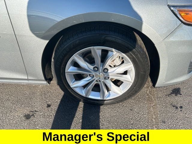 Chevrolet Malibu  2023